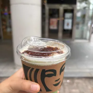 스타벅스 대표 사진