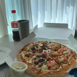 도미노피자 사진