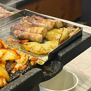 하남돼지집 사진 2
