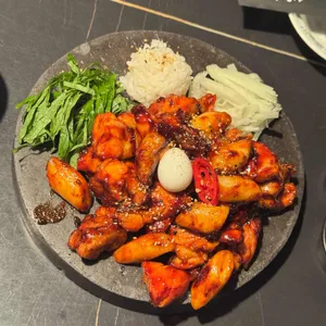 다크멜로 사진
