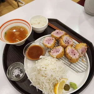 알돈 사진