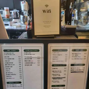 스토리카페 리뷰 사진