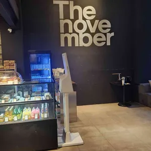 The november 라운지 리뷰 사진
