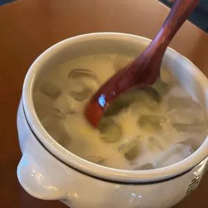 더기와 사진