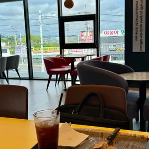 이모션 리뷰 사진