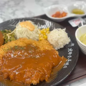 브라운돈까스 사진