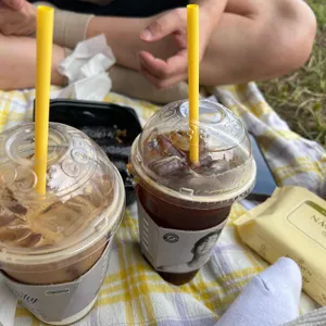 컴포즈커피 사진