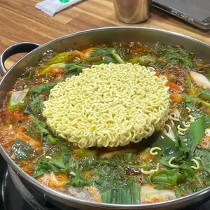 박가 삼거리 부대찌개 사진