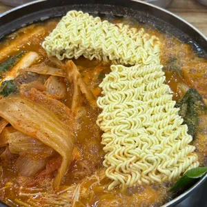 천인감자탕 사진