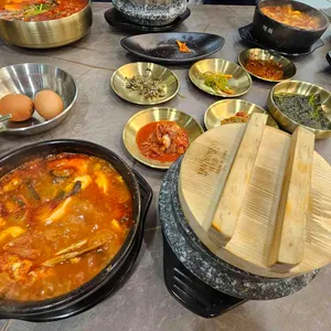 완뚝순두부 사진
