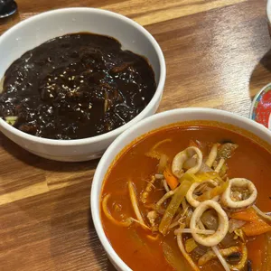 신얼큰이짬뽕 사진