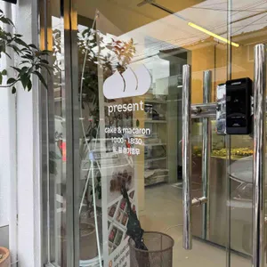 프레젠트 리뷰 사진