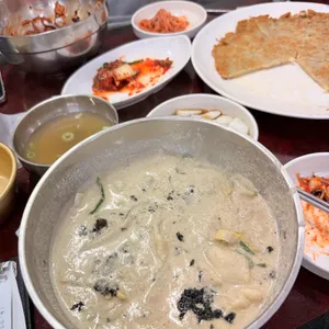 체부동잔치집 사진