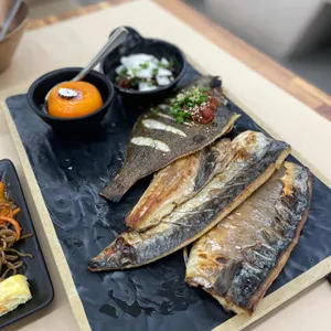 달빛에구운고등어 사진