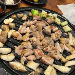 인화정 대표 사진