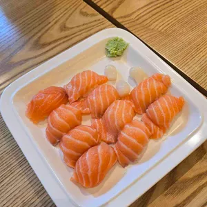 육회바른연어 사진