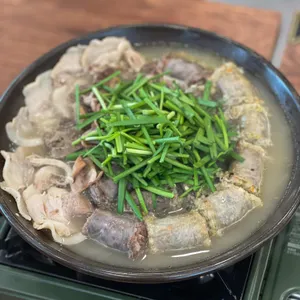 원조순대국밥 대표 사진