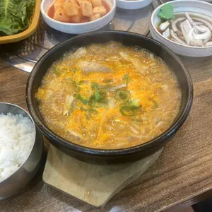 수북한돼지국밥 사진 1