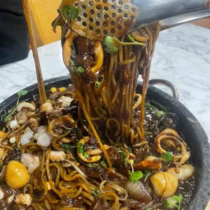 창원돌짜장 대표 사진