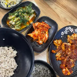 일산봉이칼국수&쭈꾸미 본점 사진