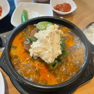콩뼈숯뼈감자탕 사진