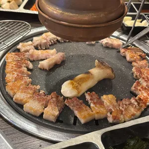 육풍 대표 사진