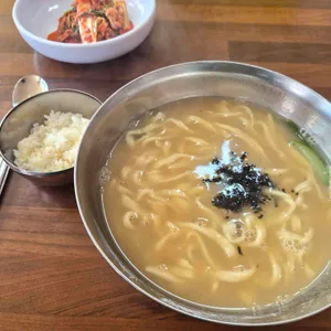 멸치네칼국수 대표 사진