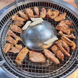동막골 숯불닭갈비 대표 사진