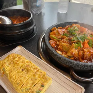 김장날솥뚜껑삼겹살 대표 사진