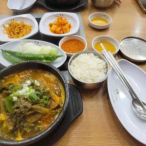 예솔 감자탕 사진