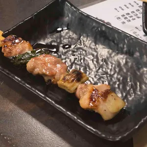 토리아에즈 사진