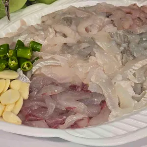 하조대 어촌계 회센터 사진