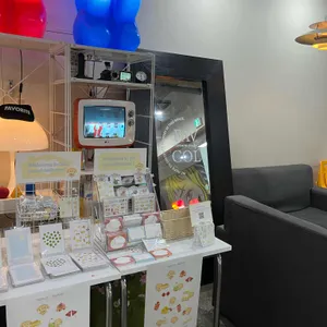 카페 페이버릿 컬러 리뷰 사진