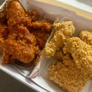 호식이두마리치킨 사진