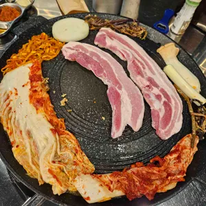 늘품로뚜껑집 사진