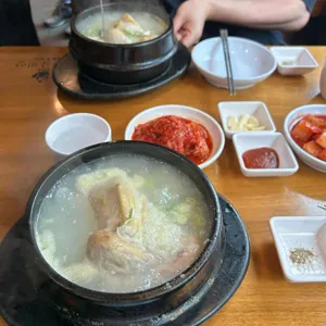 고려삼계탕 사진