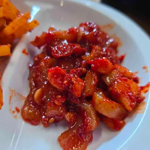 고기듬뿍대왕비빔밥 사진