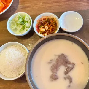 거대곰탕 사진 1