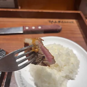 마초 스테이크 사진
