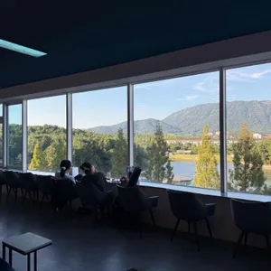 갤러리 카페 아트지 리뷰 사진