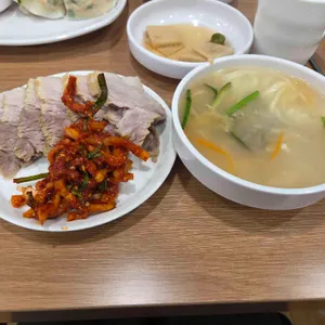 명동칼국수 사진 1