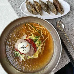 황남밀면 사진