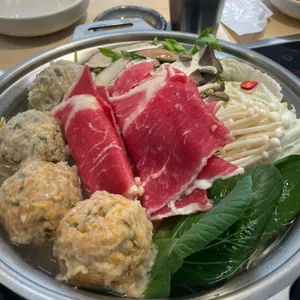 방이굴림만두떼굴 사진 1