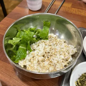 엄마손보리밥 사진 1