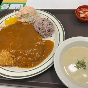 엠브로돈까스 대표 사진