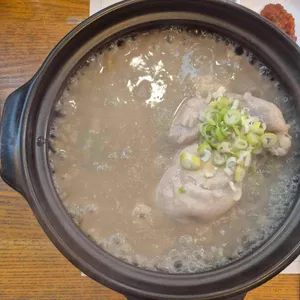 고려홍삼삼계탕 사진