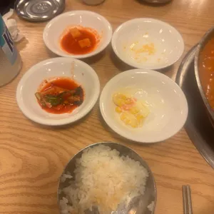 덕수궁부대찌개 대표 사진