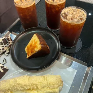 크리드나인 대표 사진