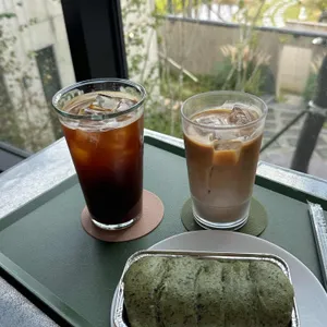 모이라 MOi la 사진