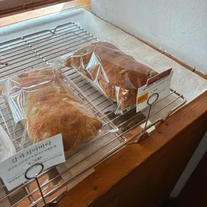 쿠아레비 리뷰 사진